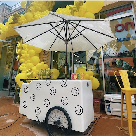 ice cream cart